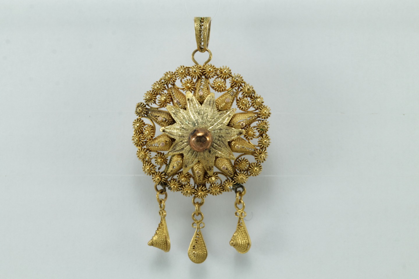 Antique gold filigree pendant - Precious & Antique - Fine Jewellery and ...